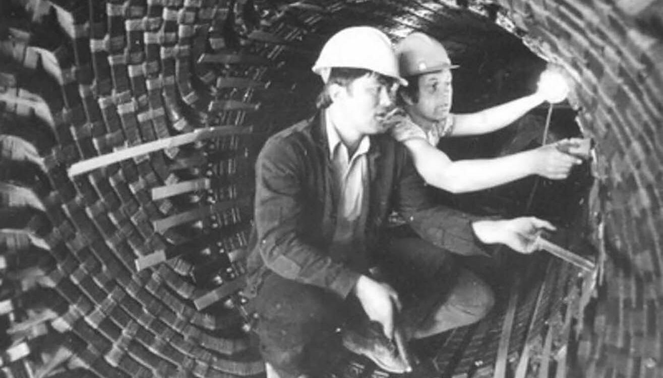 0-086525-aspect-ratio-1315-750