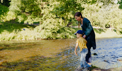 2-aspect-ratio-517-300